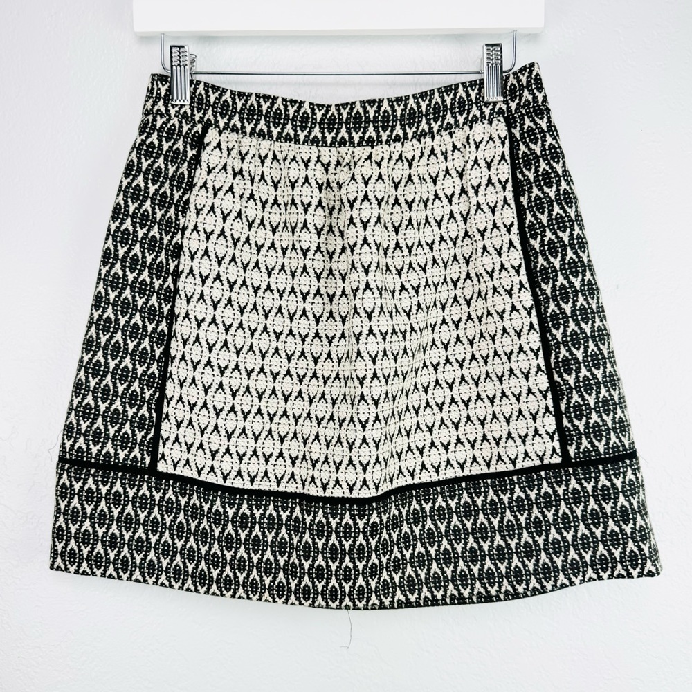 J Crew Black & White Geometric Pattern Eyelet Skirt
